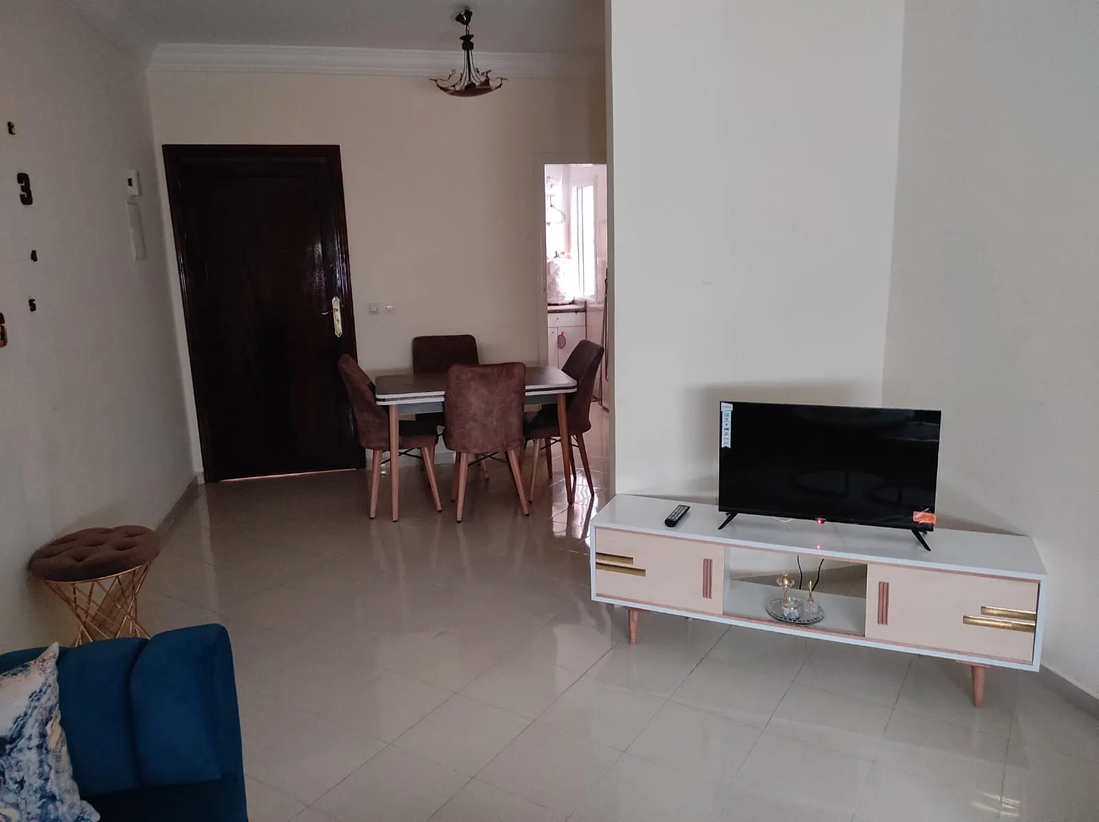 Bel appartement à louer à Boukhalef, Tanger – 2 chambres et un salon.