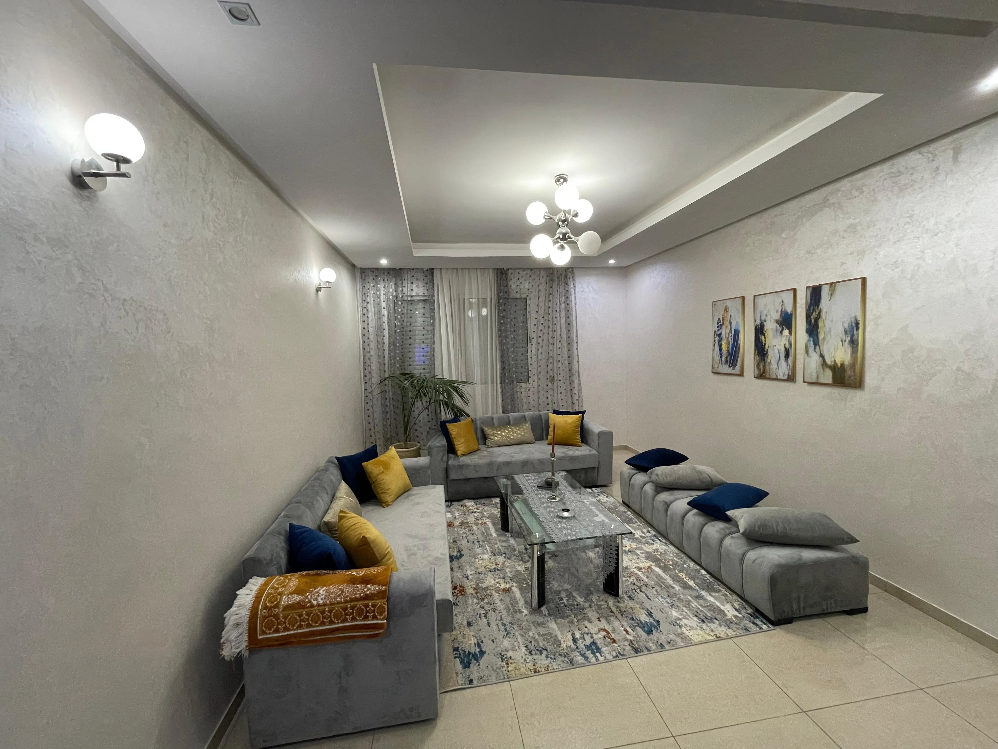 offre de vente Appartement quartier centre de fnideq 2 chambre 2 salon 3 etage