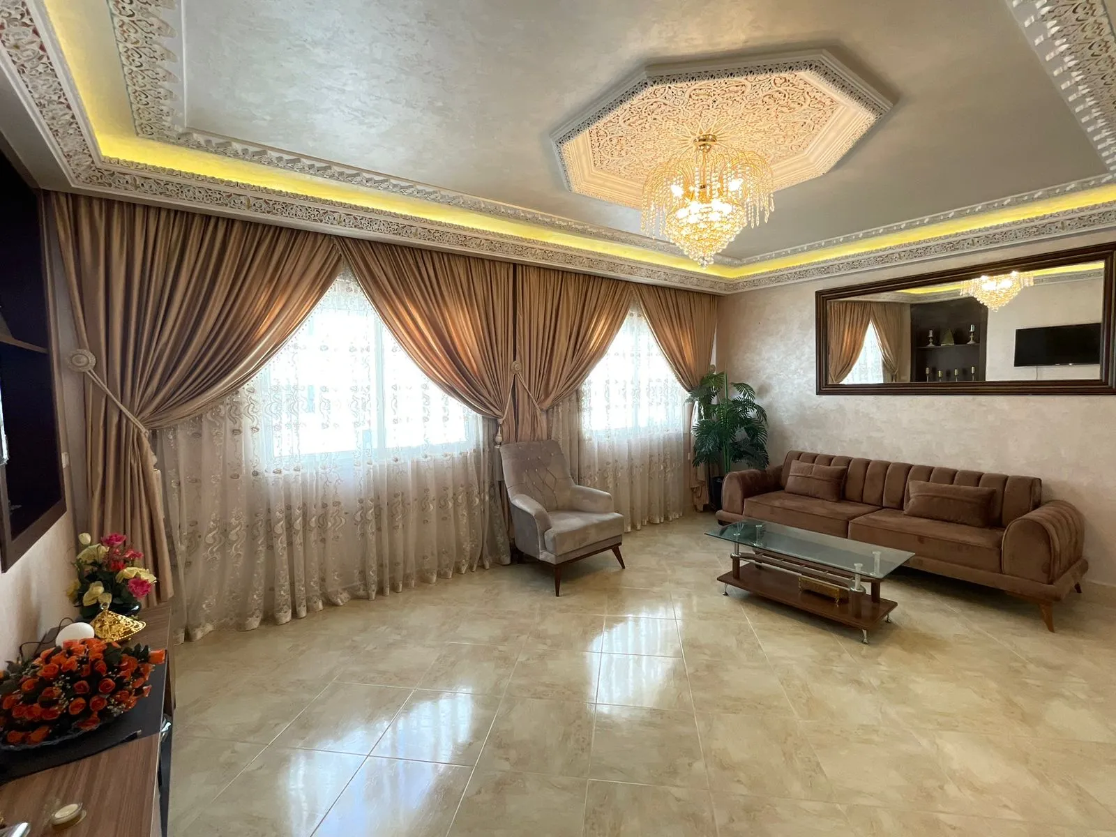 Appartement de luxe à louer près de la corniche de Tanger 150 mètres 
