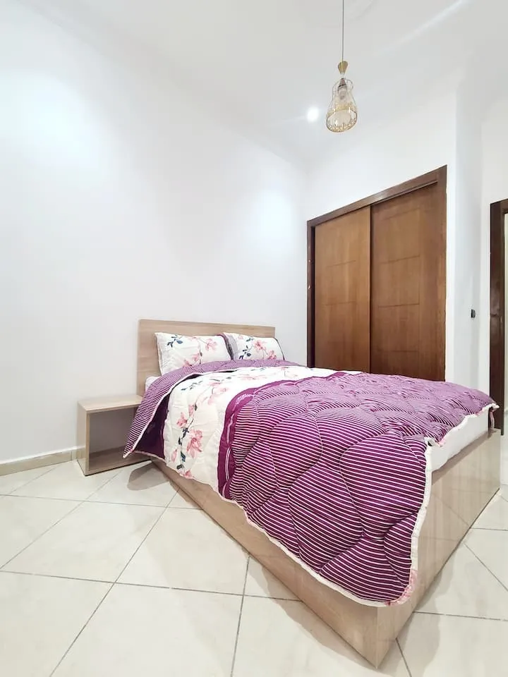 Appartement de luxe à louer à Gezaniya, Tanger, au deuxième étage, de 60 mètres