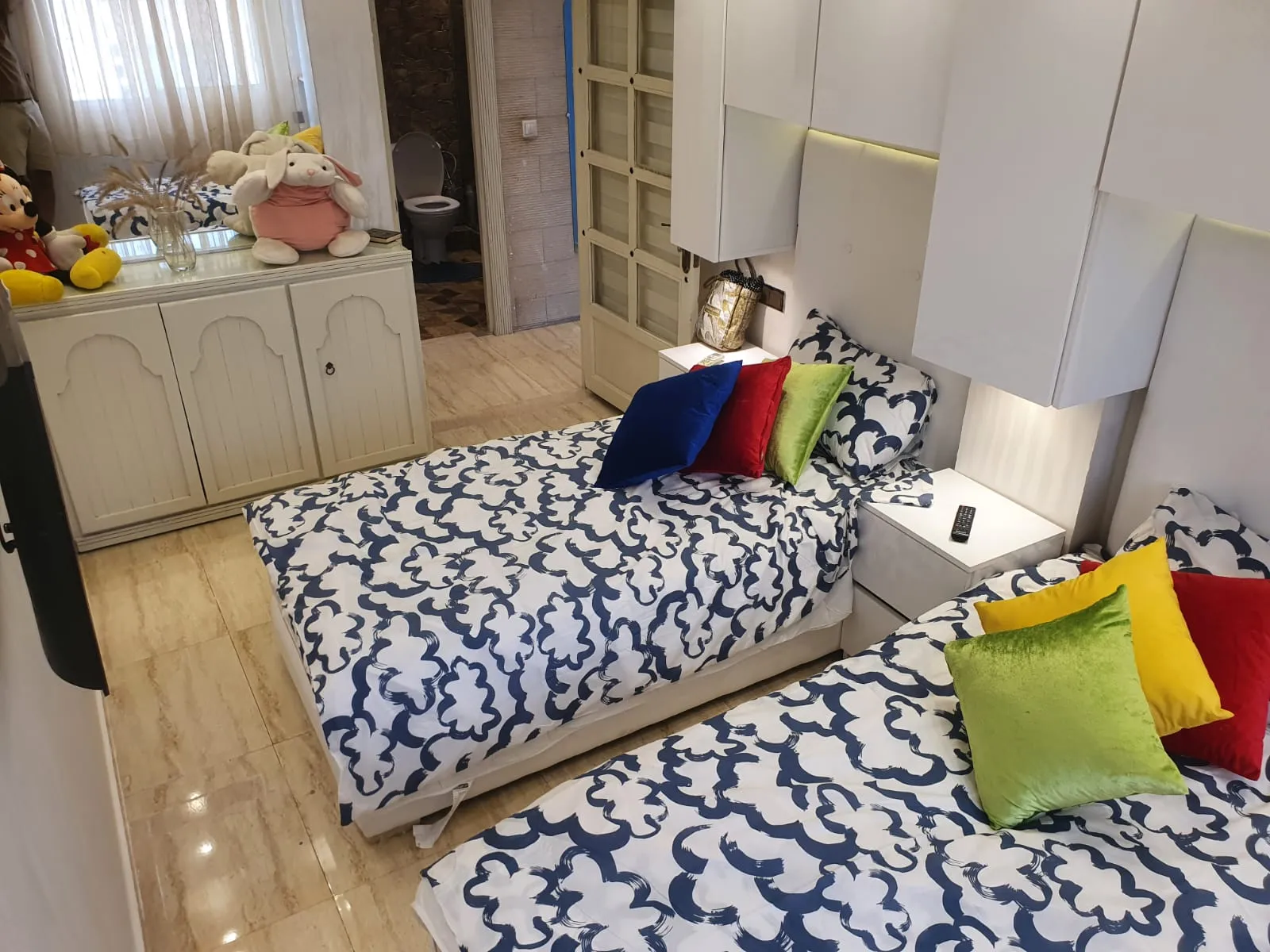 Appartement beau et élégant à louer à la journée à Casablanca, près du corniche,