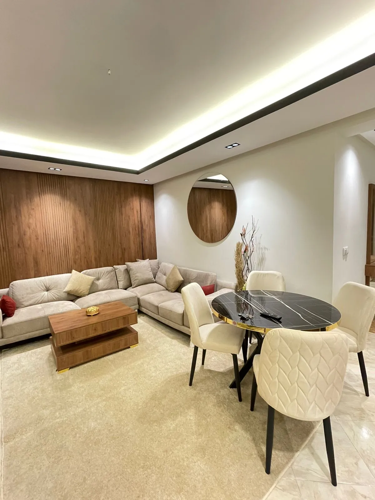 Appartement de luxe à louer près de la corniche de Tanger, dans une résidence sécurisée.  