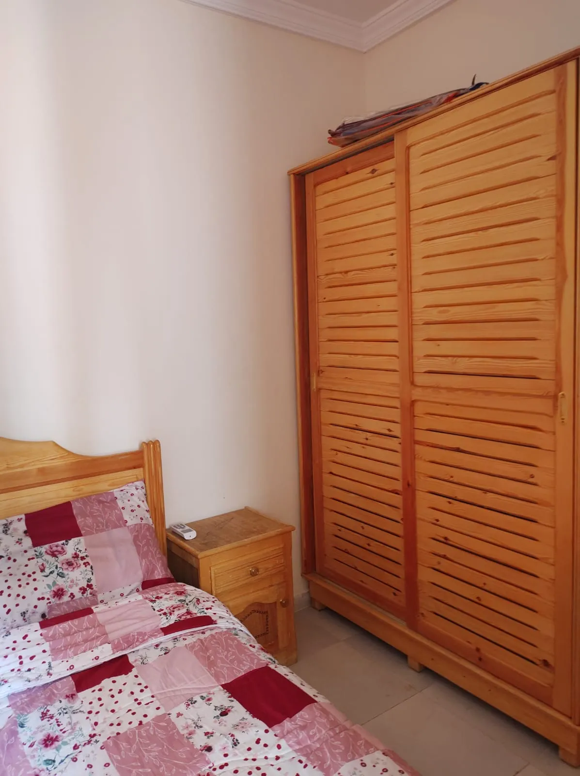 Appartement équipé à louer à Marrakech, comprenant une chambre et deux salons