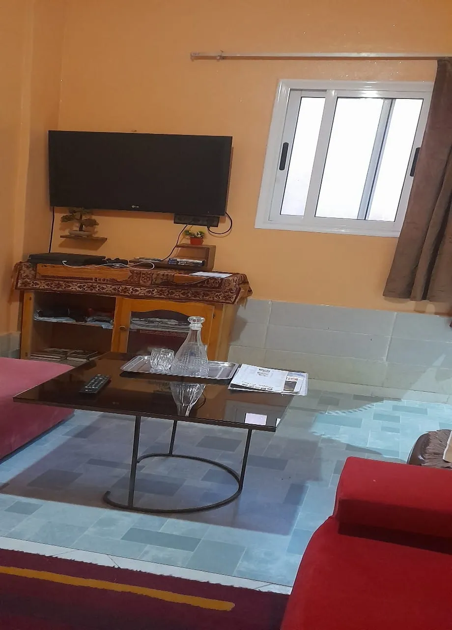 Bel appartement à louer à la journée à Agadir, dans la région d'Inzegan. 