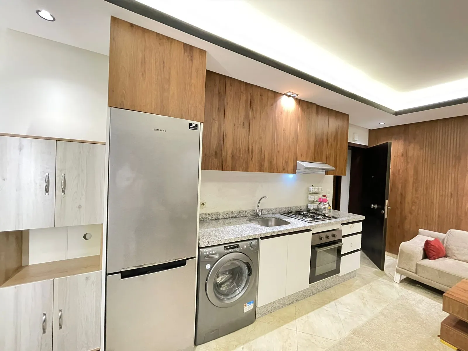 Appartement de luxe à louer près de la corniche de Tanger, dans une résidence sécurisée.  