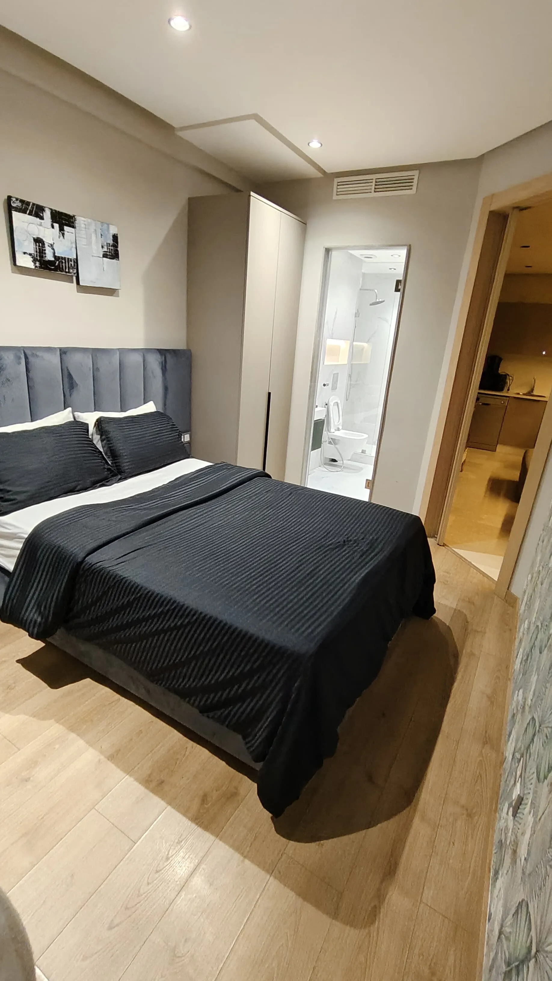 Suite de luxe à louer à Casablanca, dans le quartier chic de Maarif.