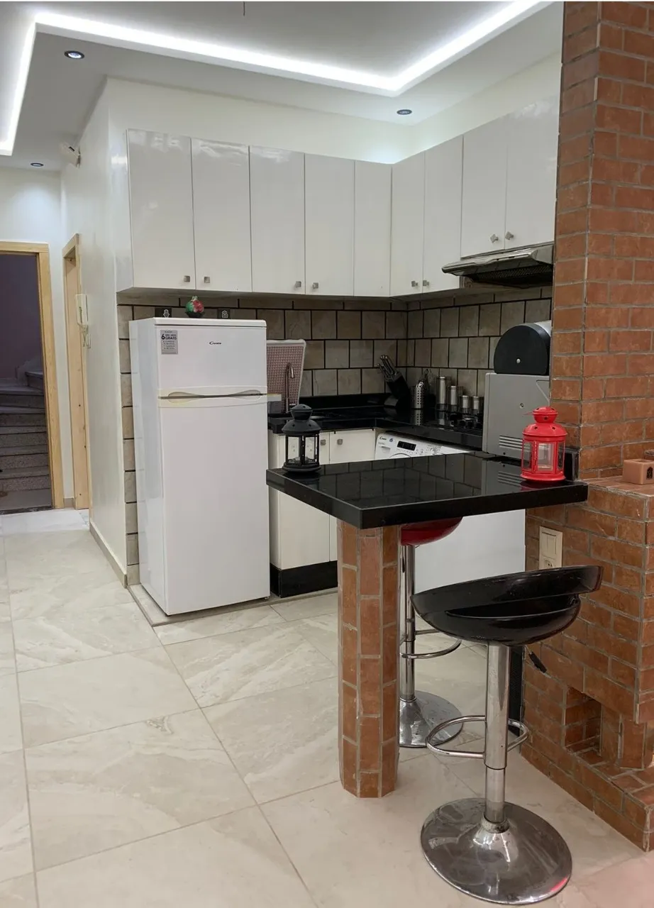 Studio élégant et moderne à louer au cœur de la ville de Tanger 40 m 3 éme étage