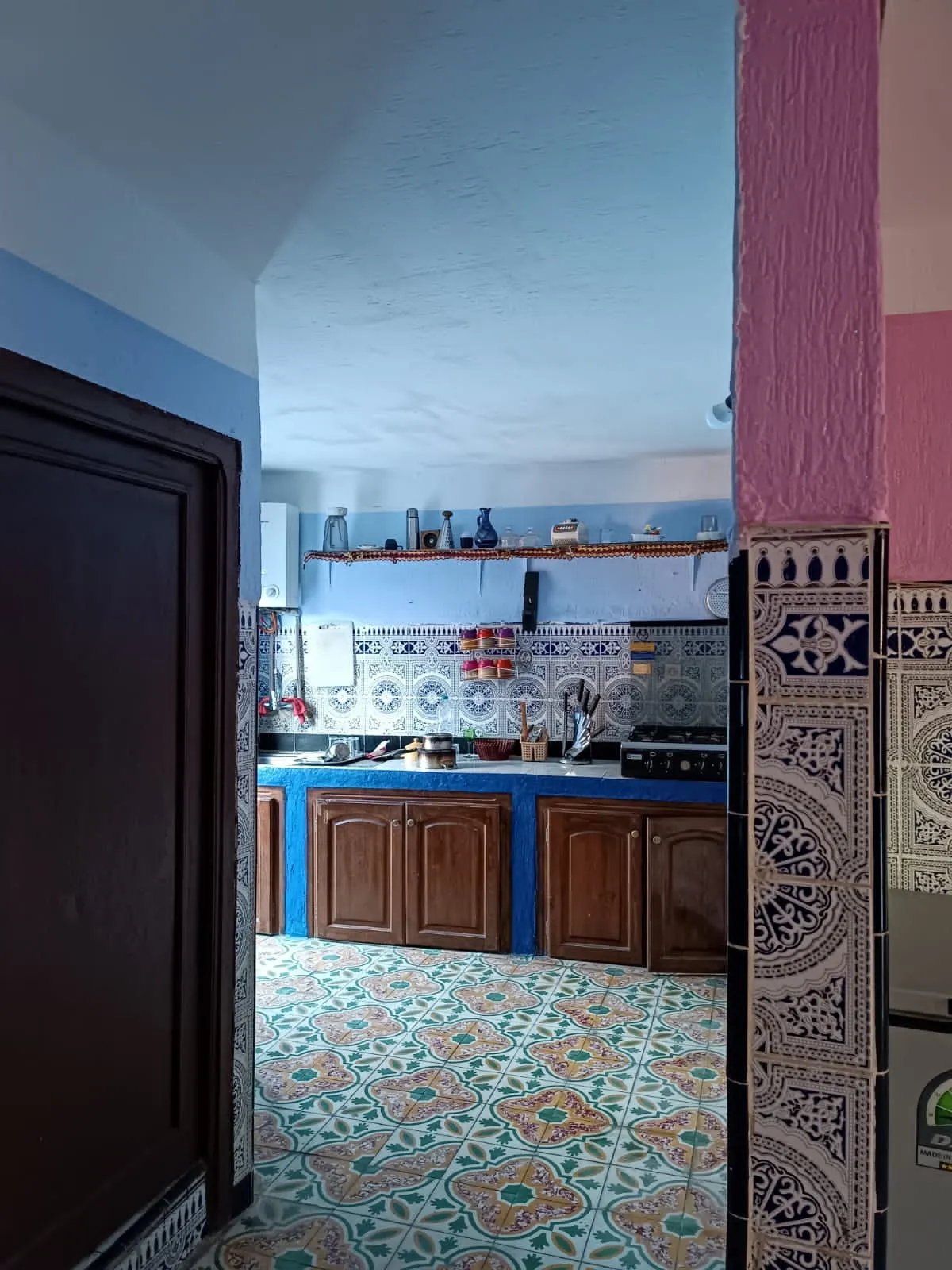 Appartement à louer pour la journée à Chefchaouen, au quatrième étage.