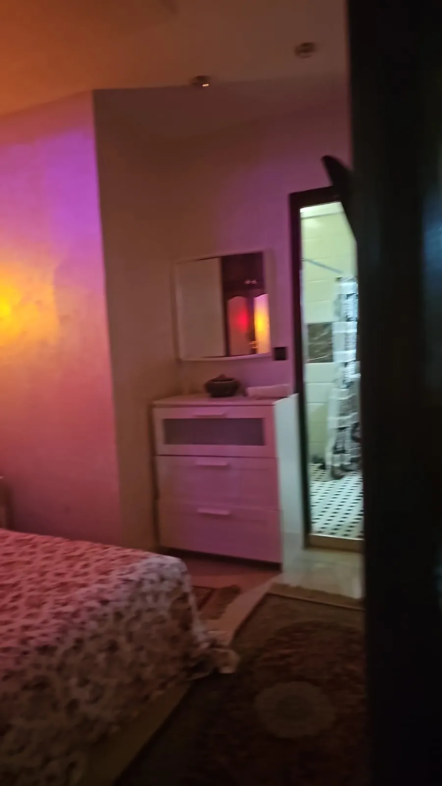 Appartement charmant à louer à Rabat, au rez-de-chaussée, comprenant une chambre