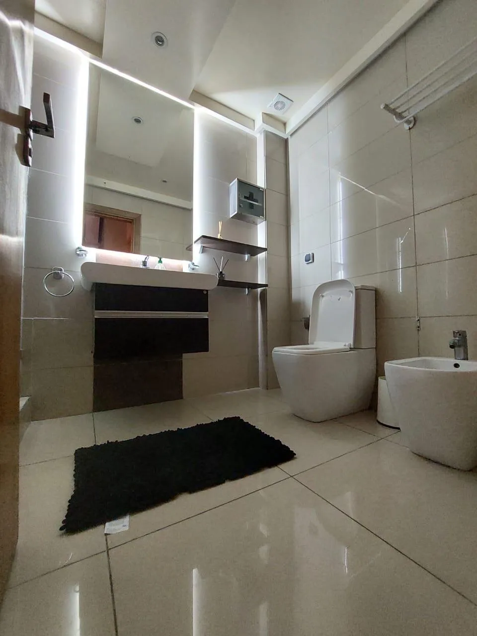 Appartement de luxe à louer à la journée à Casablanca, composé de 2 chambres 