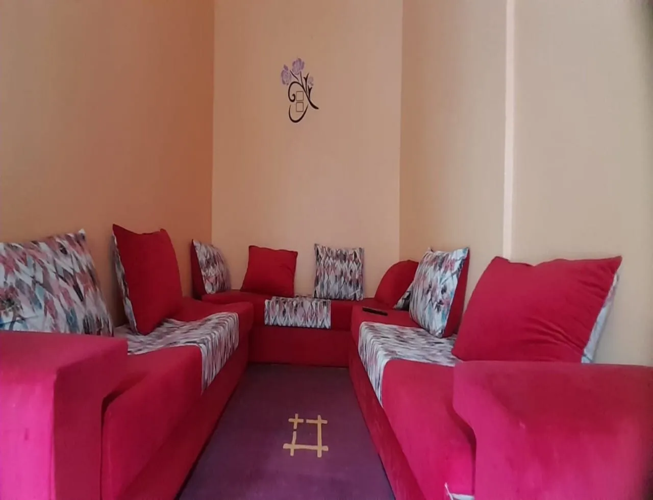 Bel appartement à louer à la journée à Agadir, dans la région d'Inzegan. 