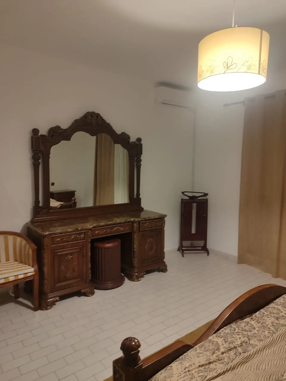 Belle villa à louer à Rabat, Harhoura, avec un grand espace