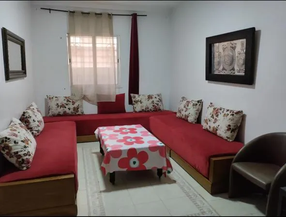 Appartement à louer à Rabat, au premier étage, avec une chambre