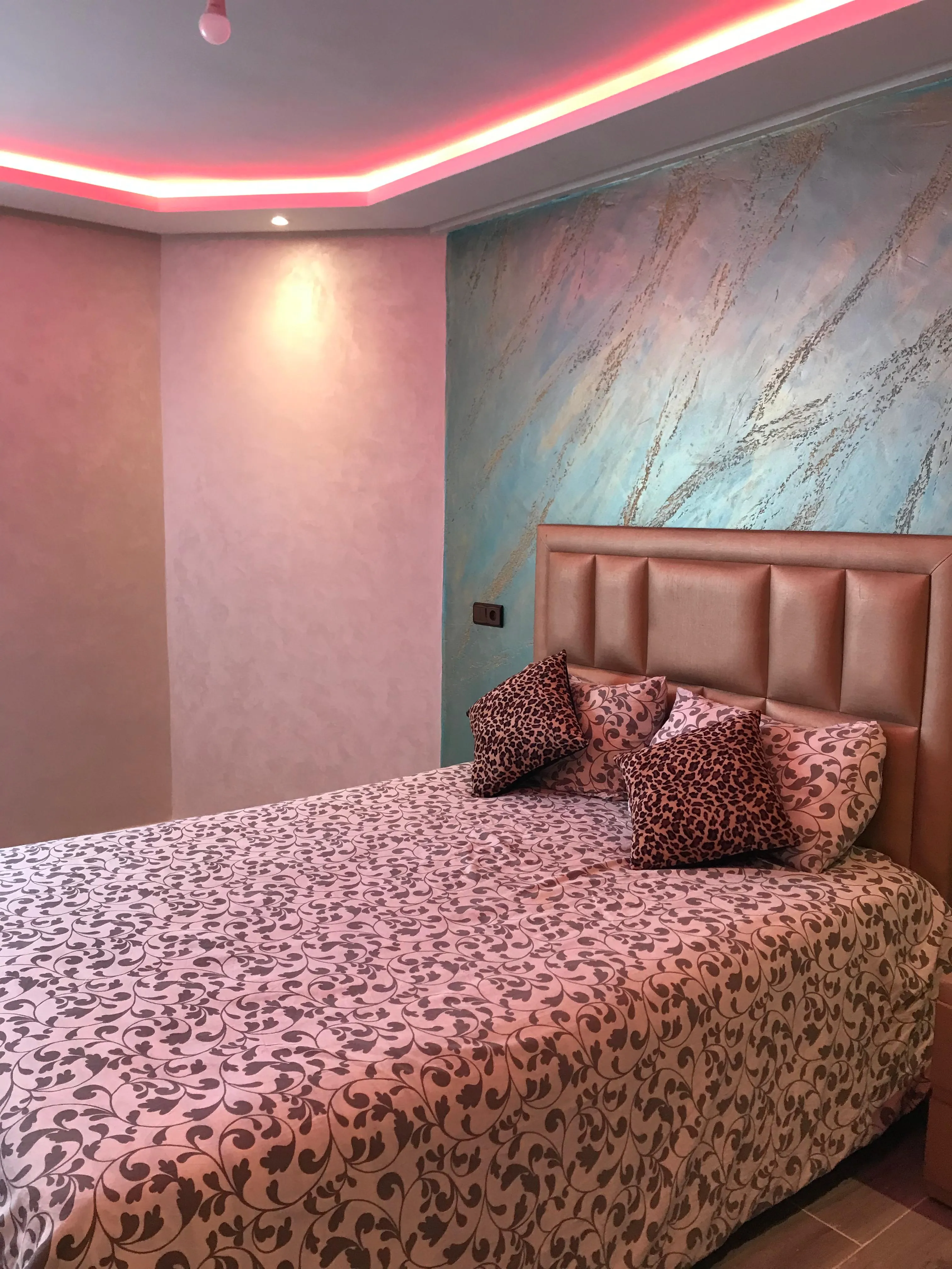 Appartement moderne à louer dans un emplacement idéal, près de la plage.