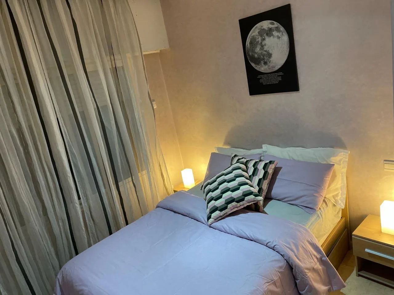 Appartement de luxe à louer à la journée à Casablanca, composé de 2 chambres 