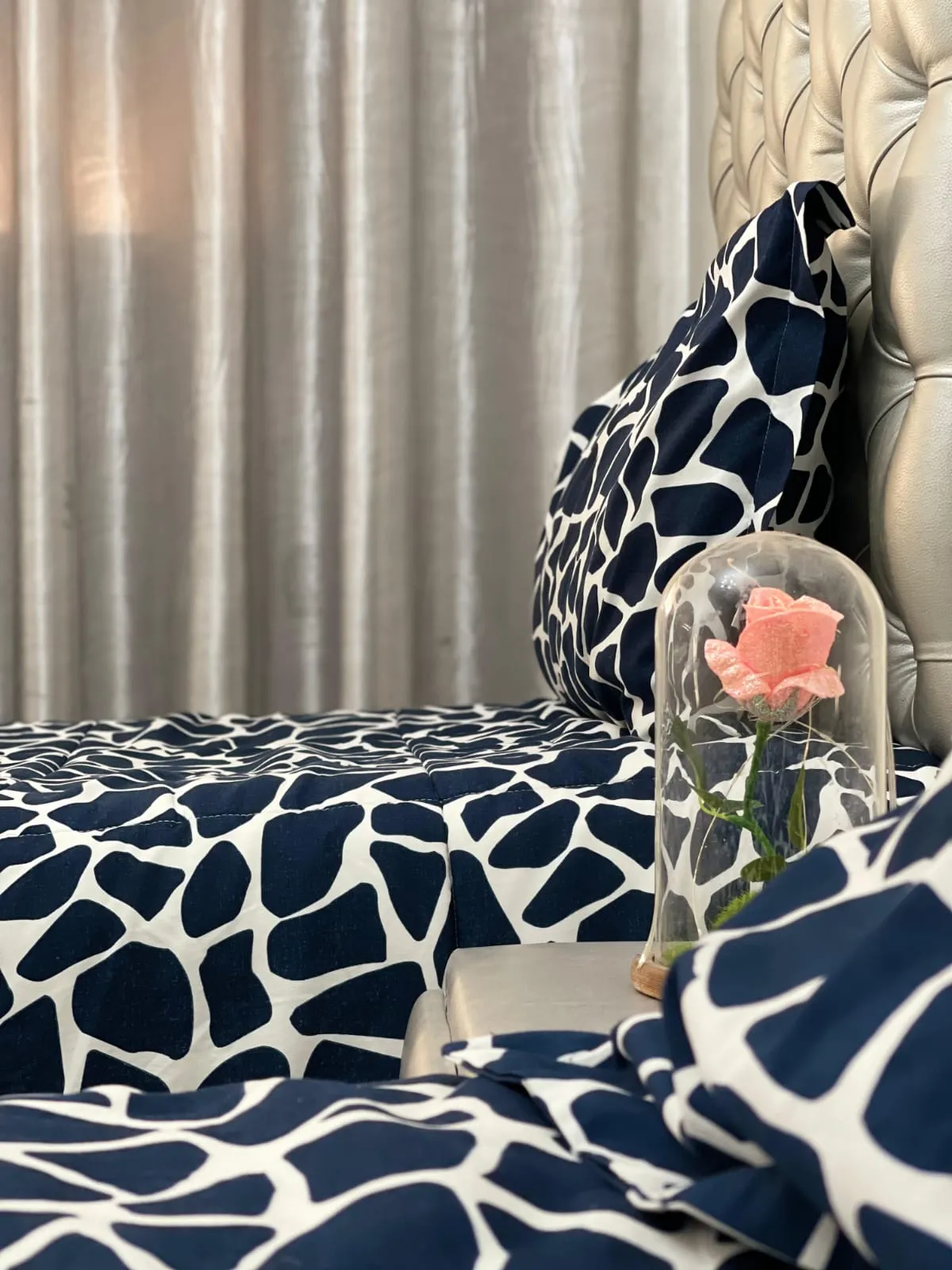 Appartement au design élégant à louer à Agadir, bien équipé.
