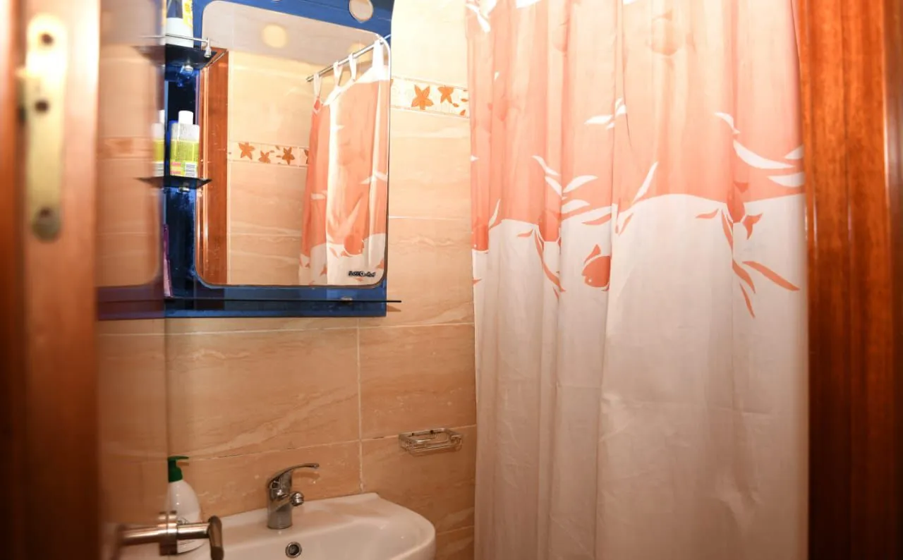 Appartement charmant à louer près de Marjane Tanger, au premier étage.