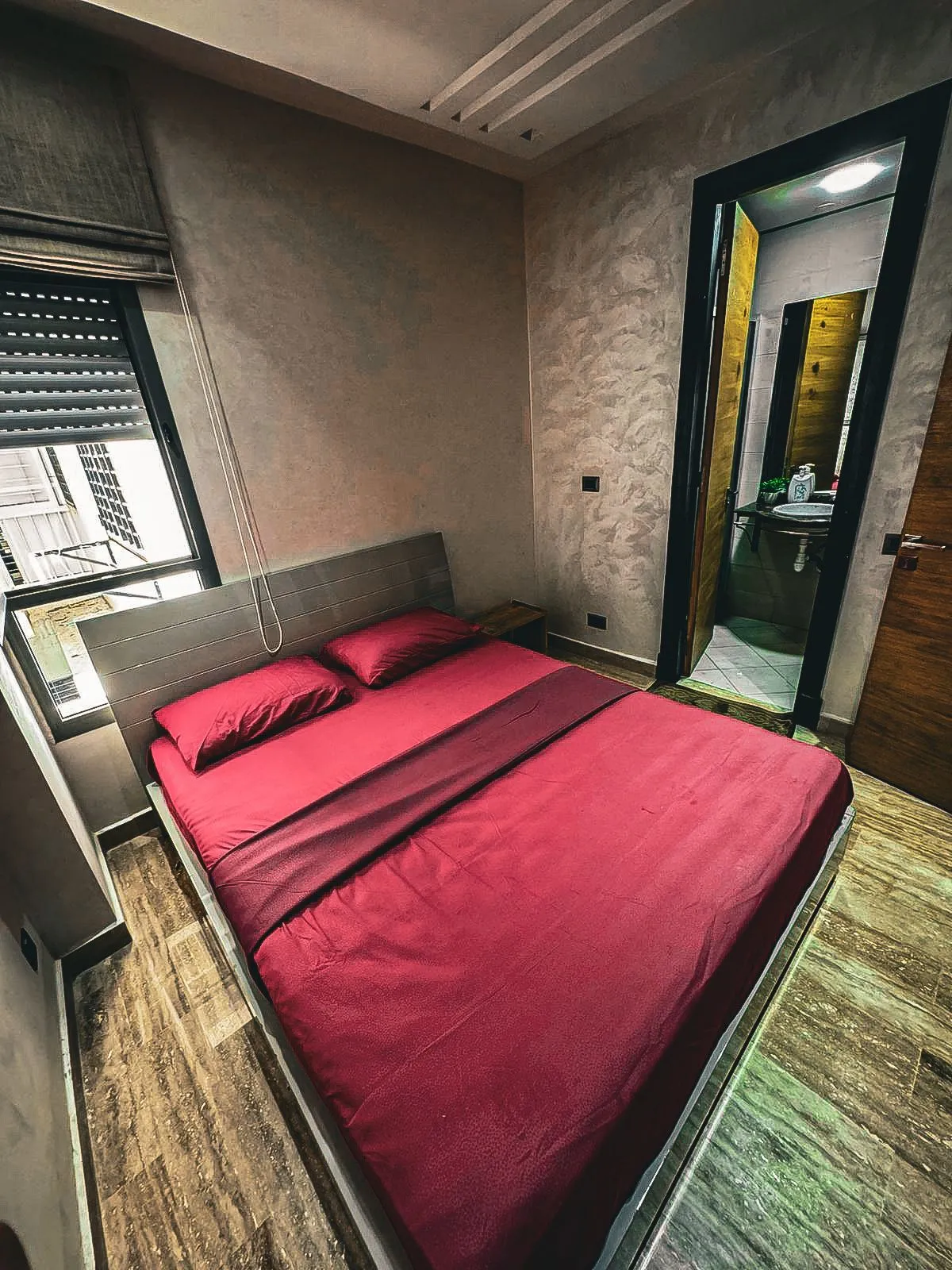 Appartement haut de gamme à louer pour la journée à Casablanca, au deuxième étag