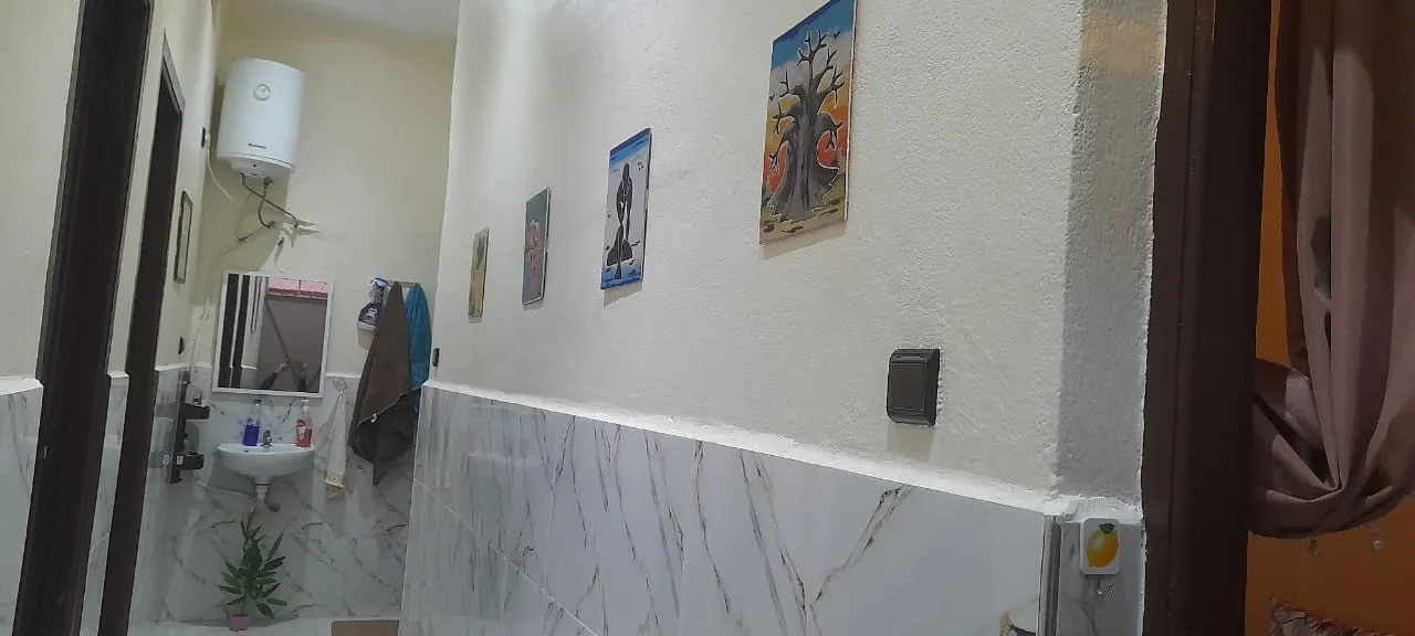 Bel appartement à louer à la journée à Agadir, dans la région d'Inzegan. 