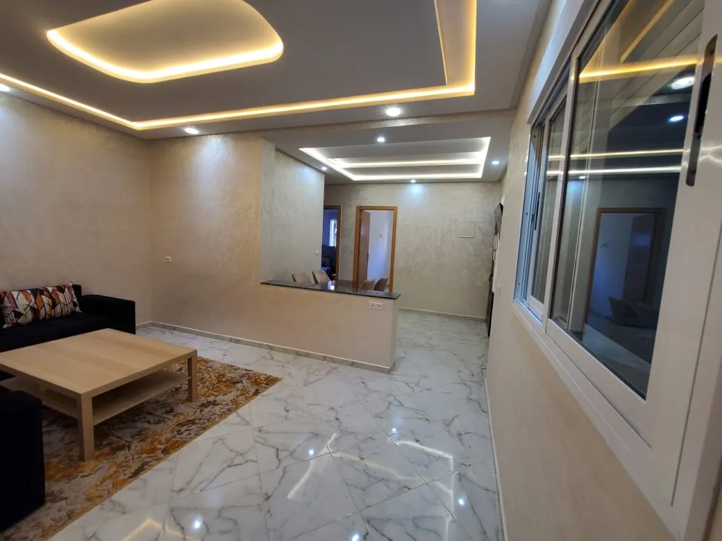 Appartement élégant à louer à la journée au rez-de-chaussée,  de deux chambres 