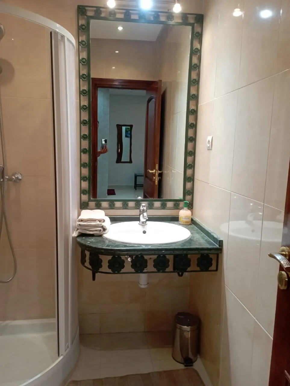 Bel appartement à louer au premier étage à Marrakech Guéliz