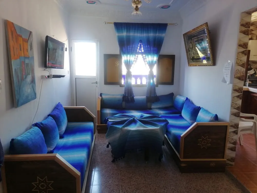 Appartement à louer à la journée à Chefchaouen, 2 chambres et salon, au 1er étag