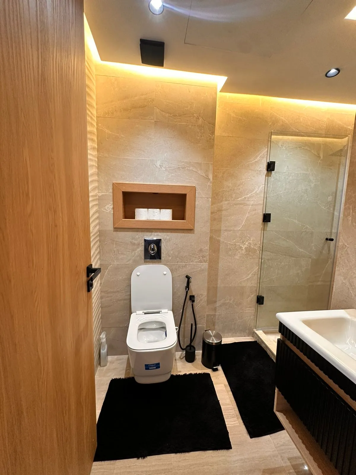 Magnifique studio à louer à Casablanca, quartier Maarif, au 1er étage.