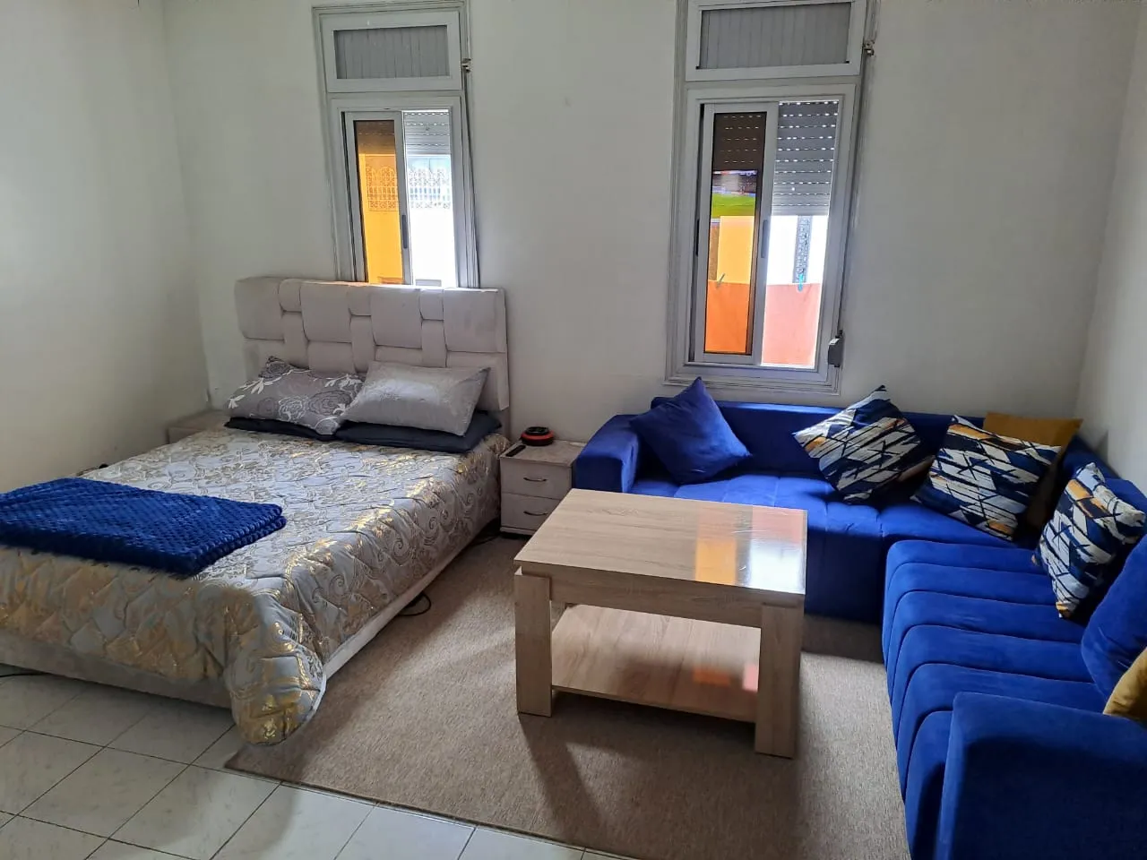 Appartement à louer pour la journée à Chefchaouen, au premier étage.