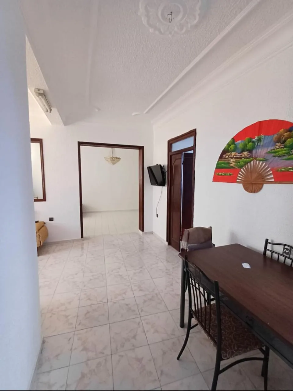Appartement à louer à la journée à Chefchaouen, 2 chambres et salon, au 1er étag