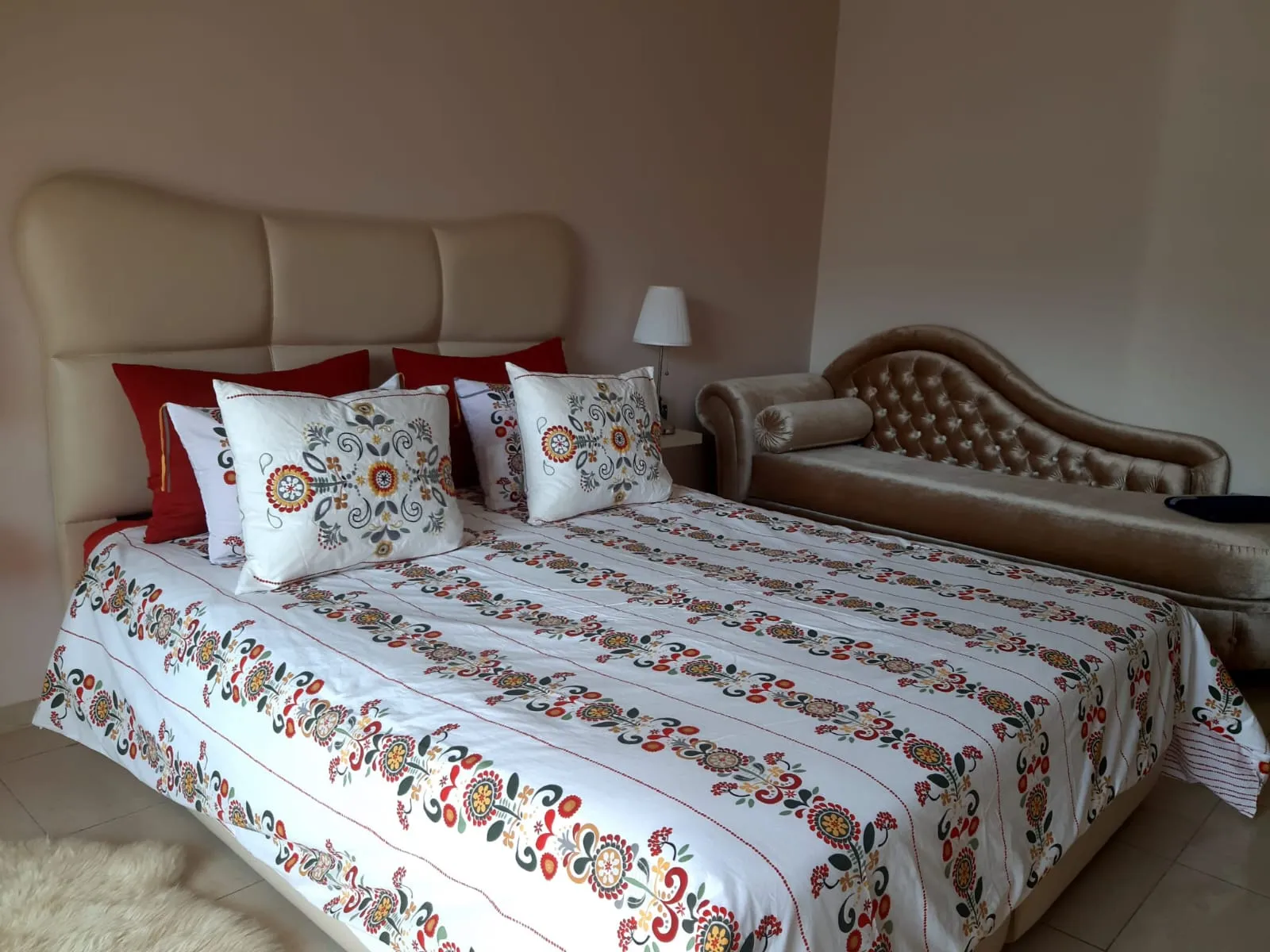 Appartement à louer au design moderne à Agadir, dans une résidence sécurisée