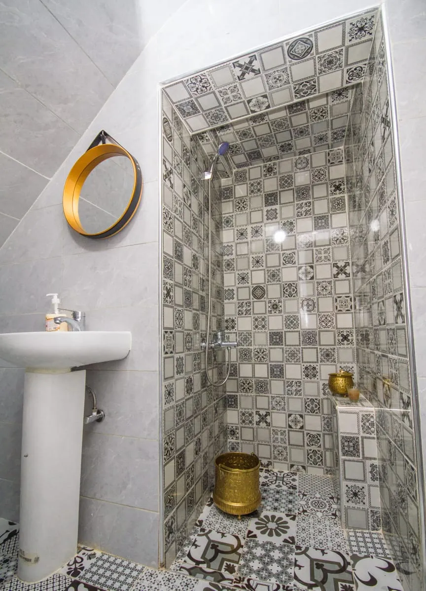Appartement à louer au rez-de-chaussée avec deux chambres et un salon à Chefchaouen