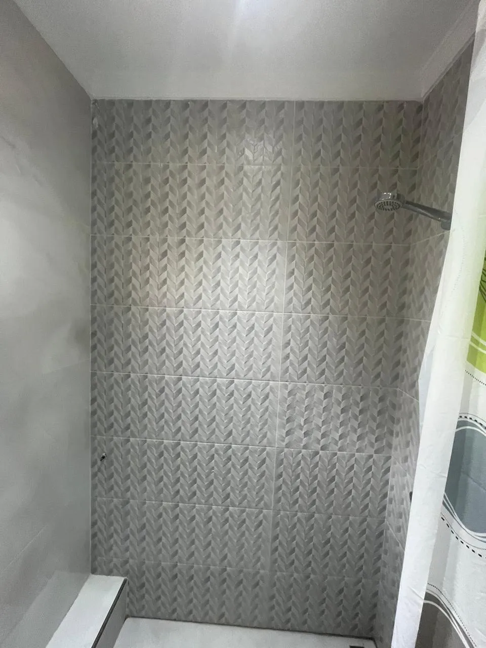 Appartement élégant à louer dans le quartier d'Idrâr à Agadir 2 chambres salon 