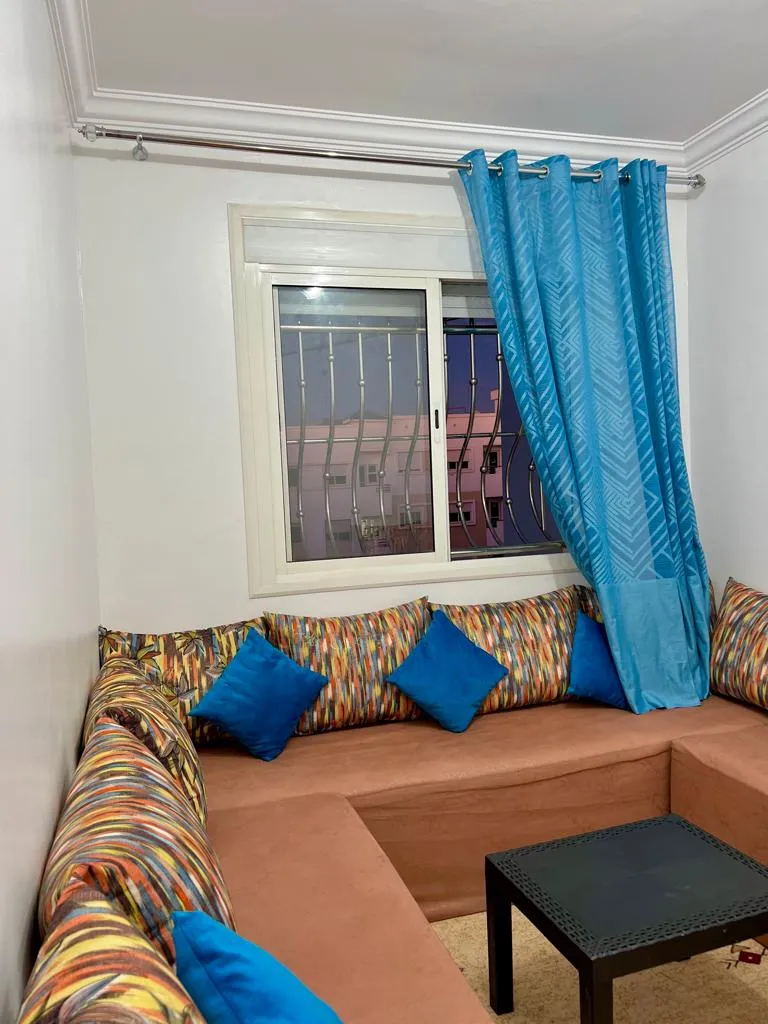 Appartement magnifique à louer à Rabat, Harhoura, situé au 4ème étage