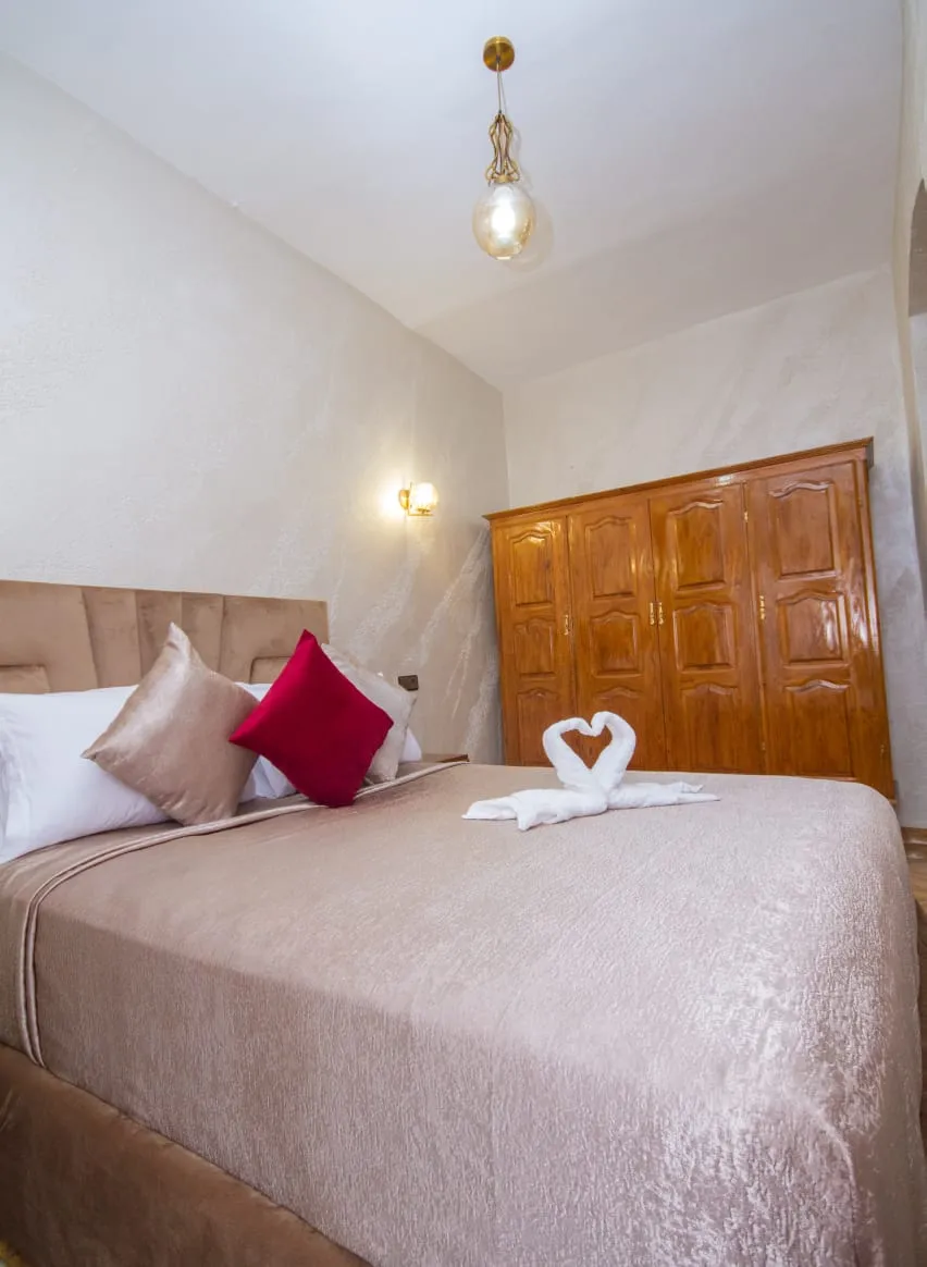 Appartement à louer au rez-de-chaussée avec deux chambres et un salon à Chefchaouen