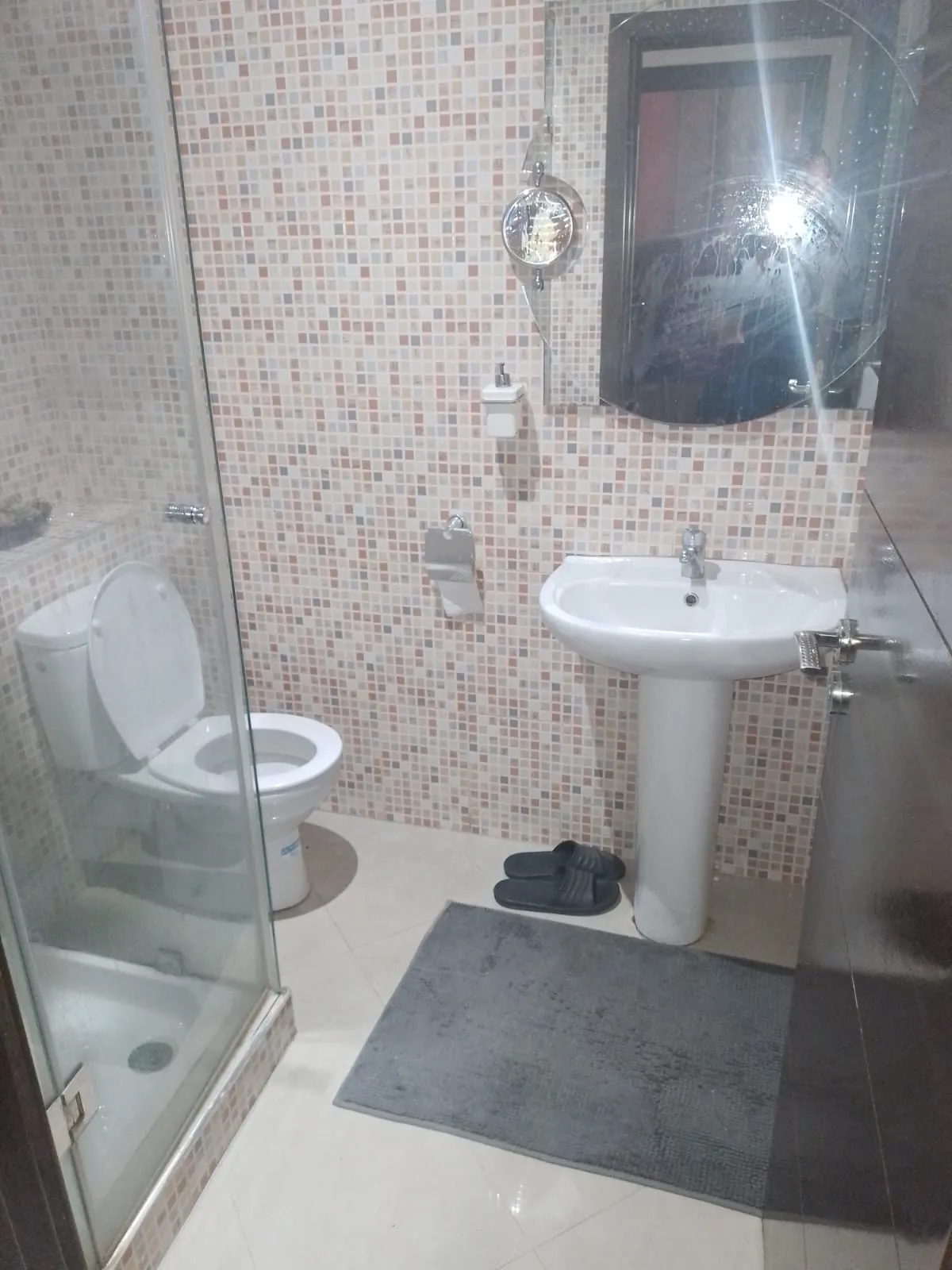 Bel appartement à louer àAgadir d'une superficie de 84 mètres situé au 1er étage