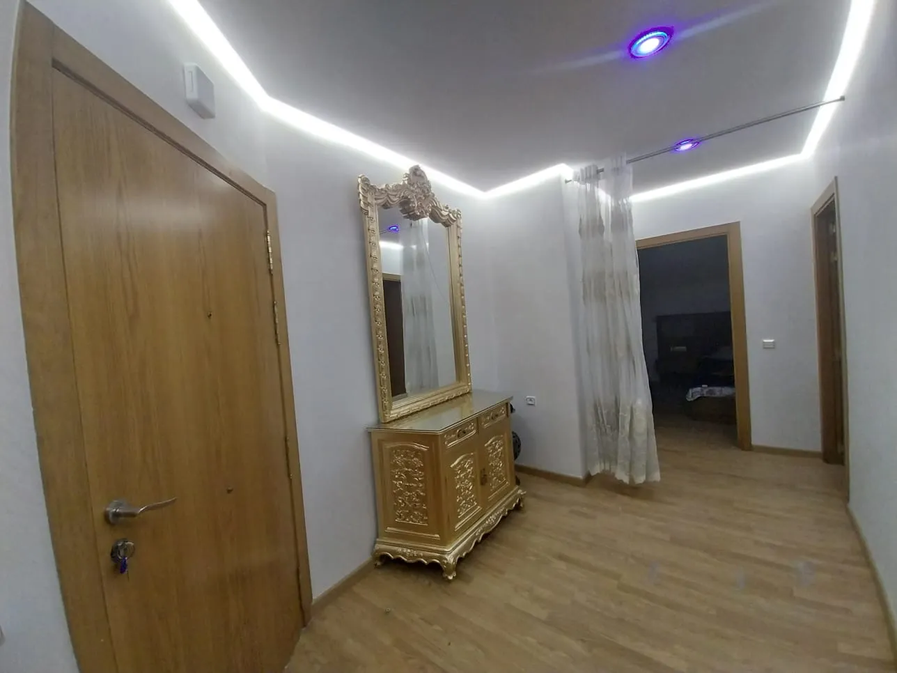 Bel appartement à louer à Malabata, Tanger, comprenant deux chambres et 2 salons