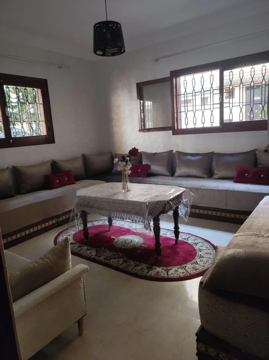 Appartement à louer à Rabat, rez-de-chaussée, avec une chambre