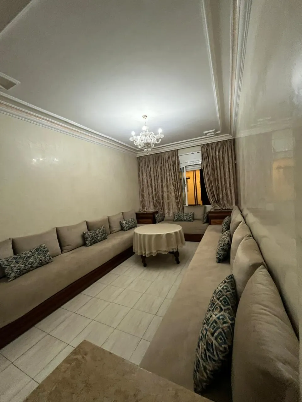 Un appartement moderne à louer à Rabat  Quartier Océan, situé au premier étage