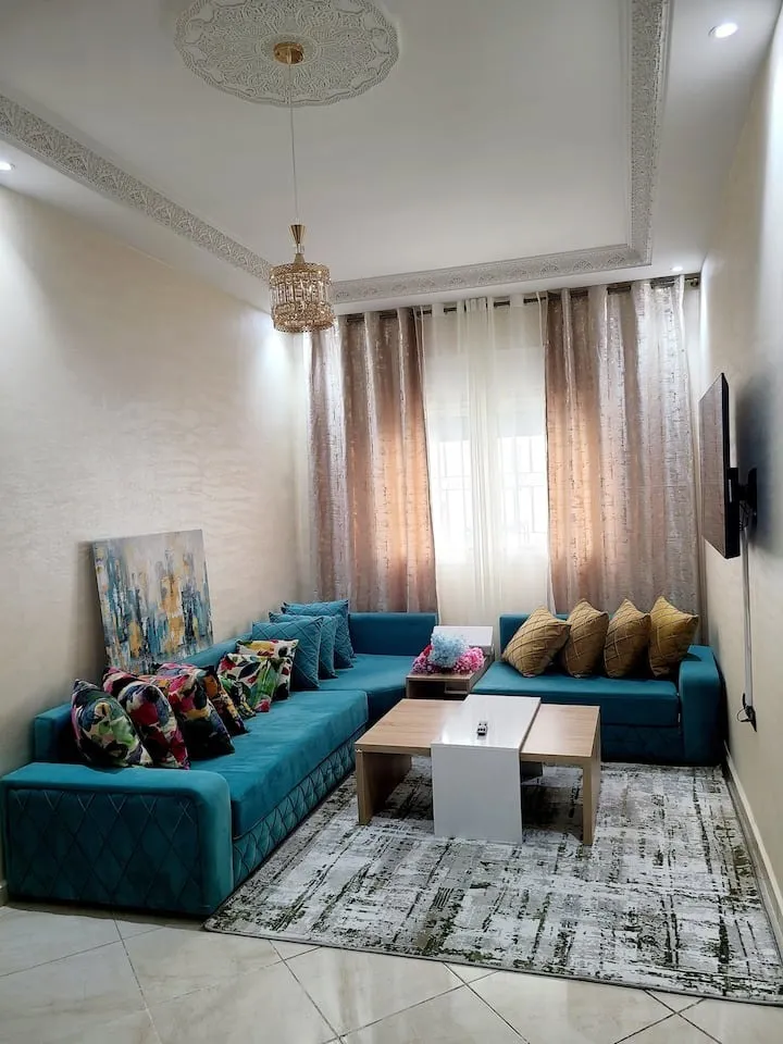 Appartement de luxe à louer à Gezaniya, Tanger, au deuxième étage, de 60 mètres