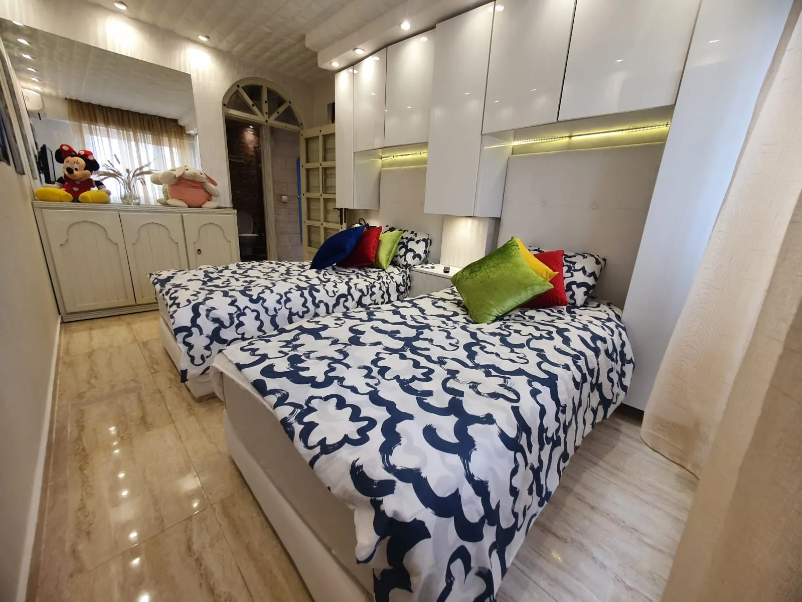 Appartement beau et élégant à louer à la journée à Casablanca, près du corniche,