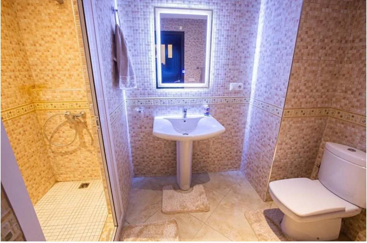 Appartement de luxe à louer près de la corniche de Tanger, dans une résidence sécurisée.  