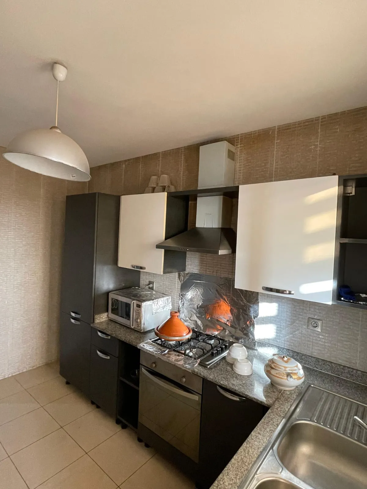 Appartement de qualité à louer dans une résidence calme à Agadir 1er étage .