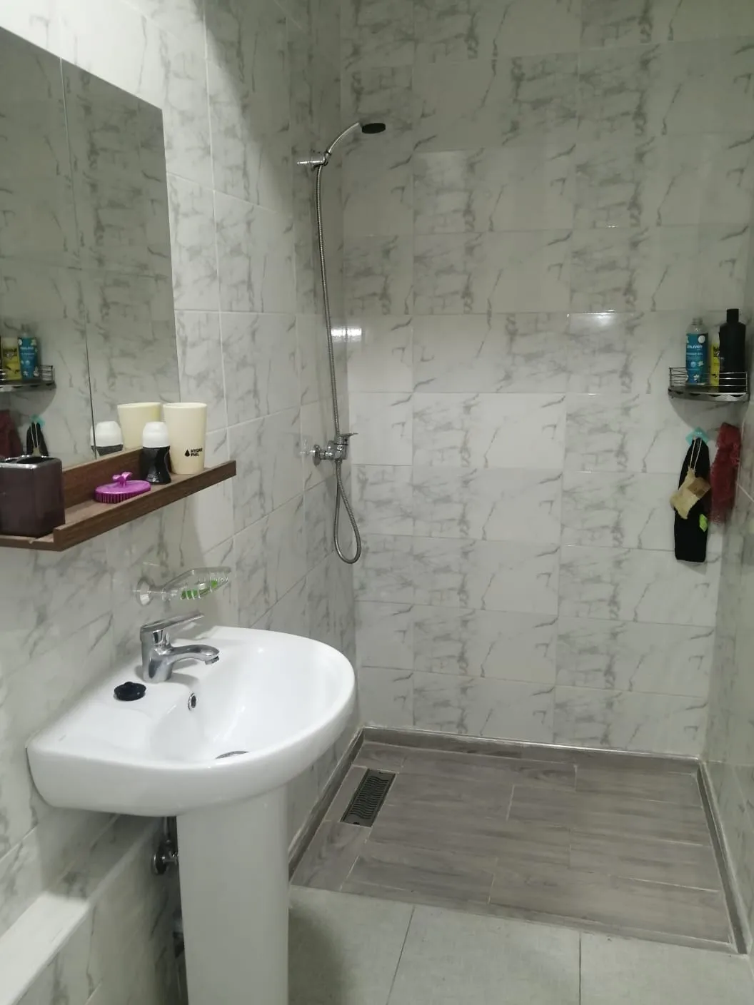 Bel appartement à louer à Tanger, emplacement excellent et sécurisé. 