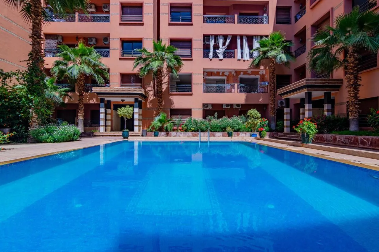 Bel appartement à louer au premier étage à Marrakech Guéliz