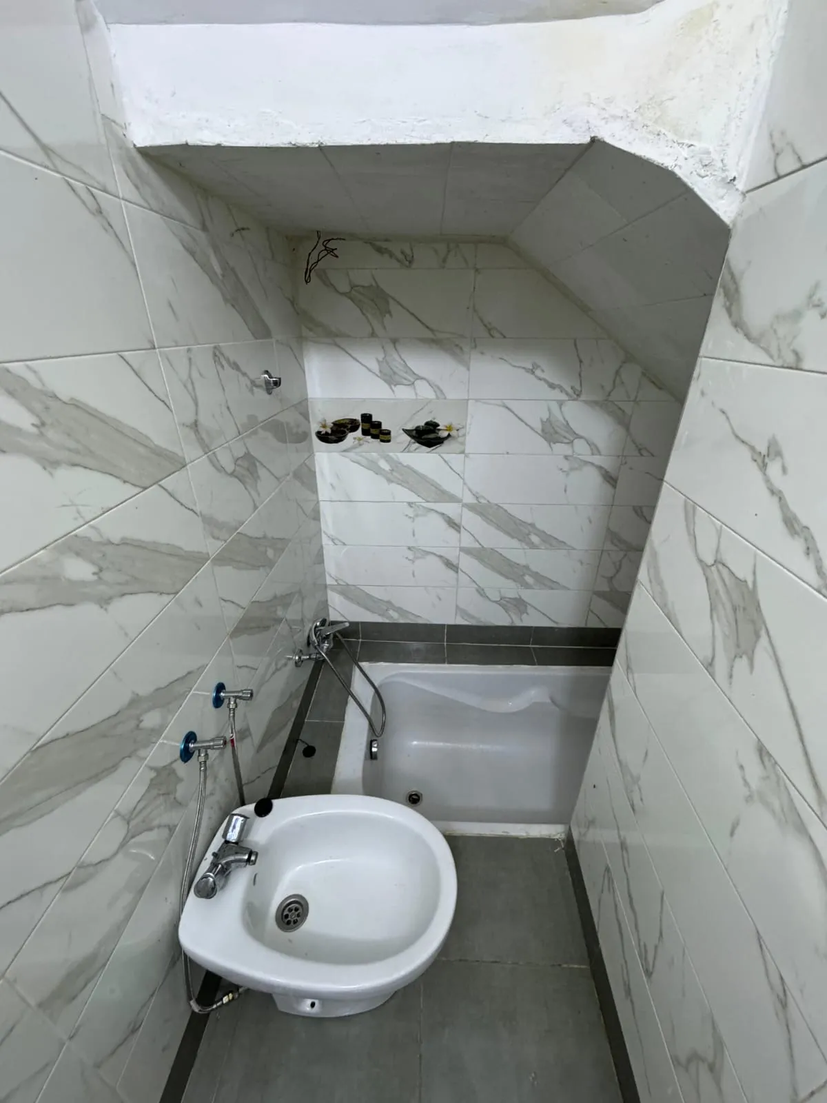  appartement à louer à Agadir bien équipé et situé dans une résidence sécurisée.