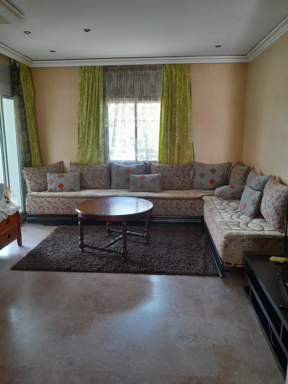 Superbe appartement meublé à louer dans le quartier Hay Riad à Rabat