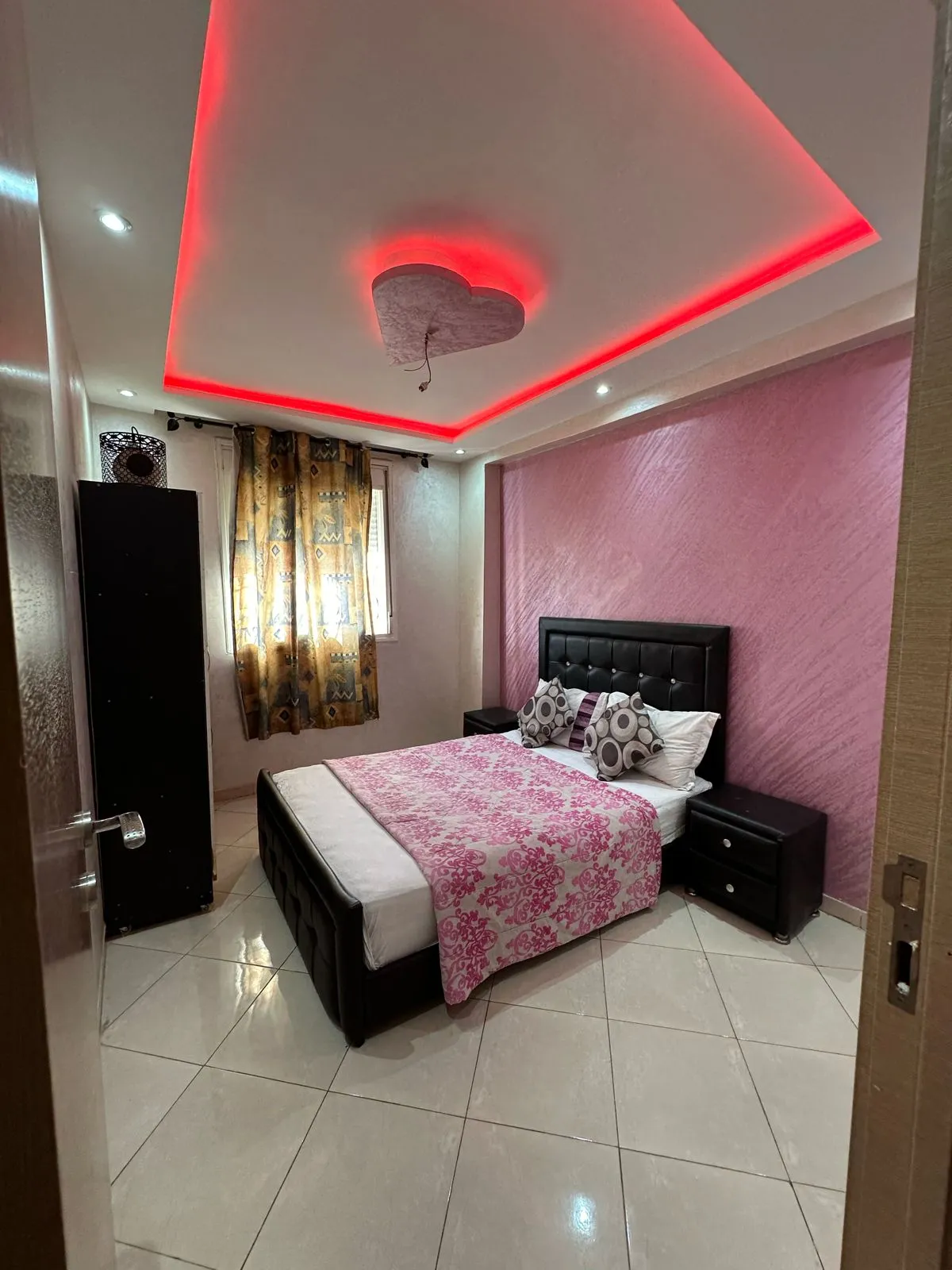 Appartement à louer au quartier Al Mohammadi à Agadir, dans résidence sécurisée.