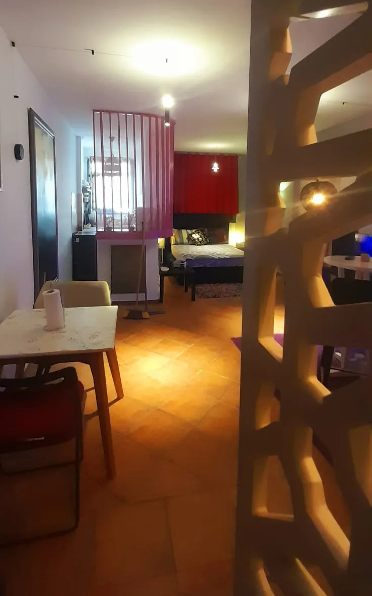 Studio élégant à louer à Rabat 2ème étage Emplacement stratégique