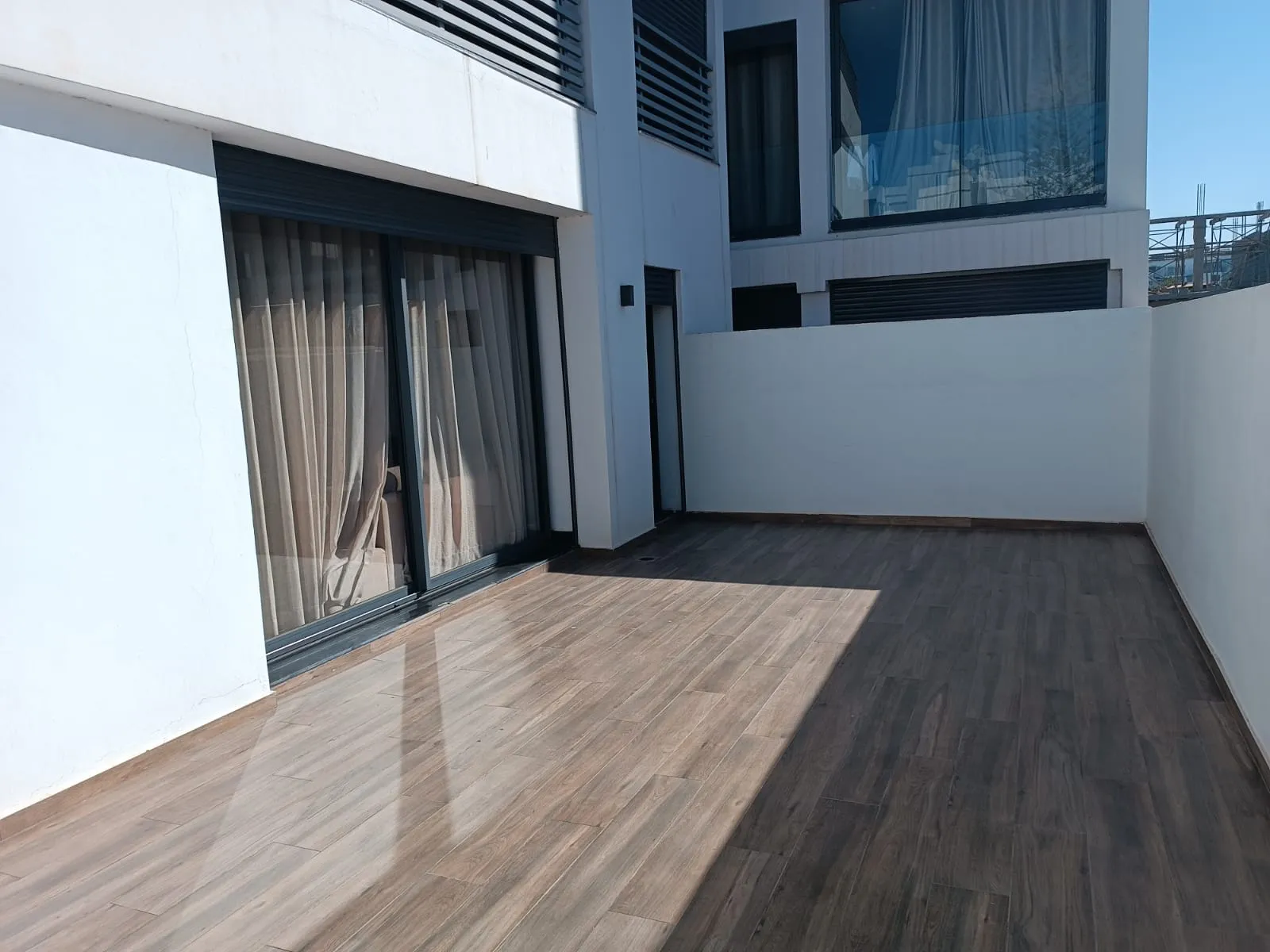 Appartement de luxe à louer à la journée à Maarif  composé de 2 chambre salon  