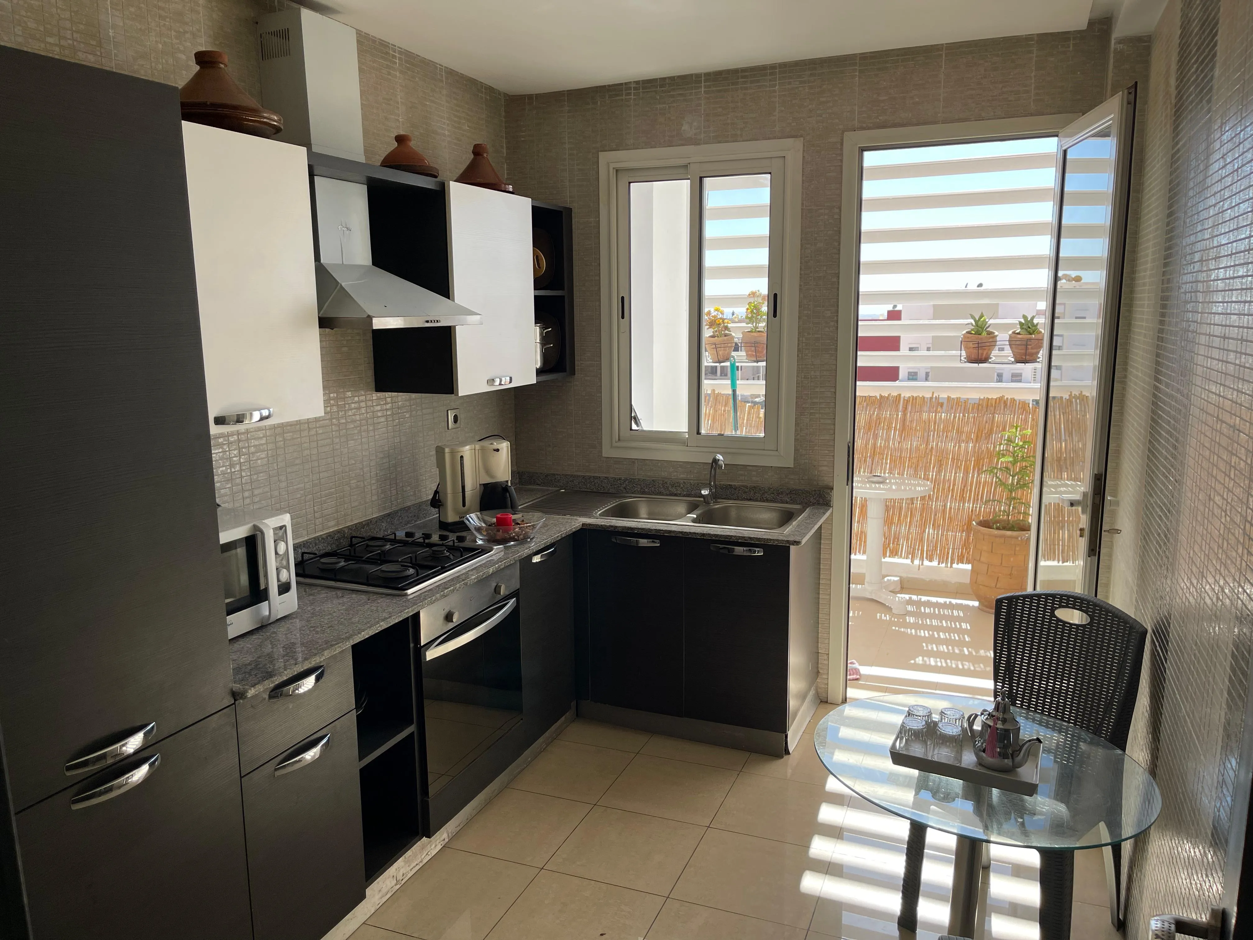 Un appartement haut de gamme à louer à Agadir, dans une résidence sécurisée